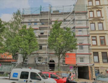 Gerüstbau Hamburg Hermann Trautvetter Fassadengerüst mit Tunnel